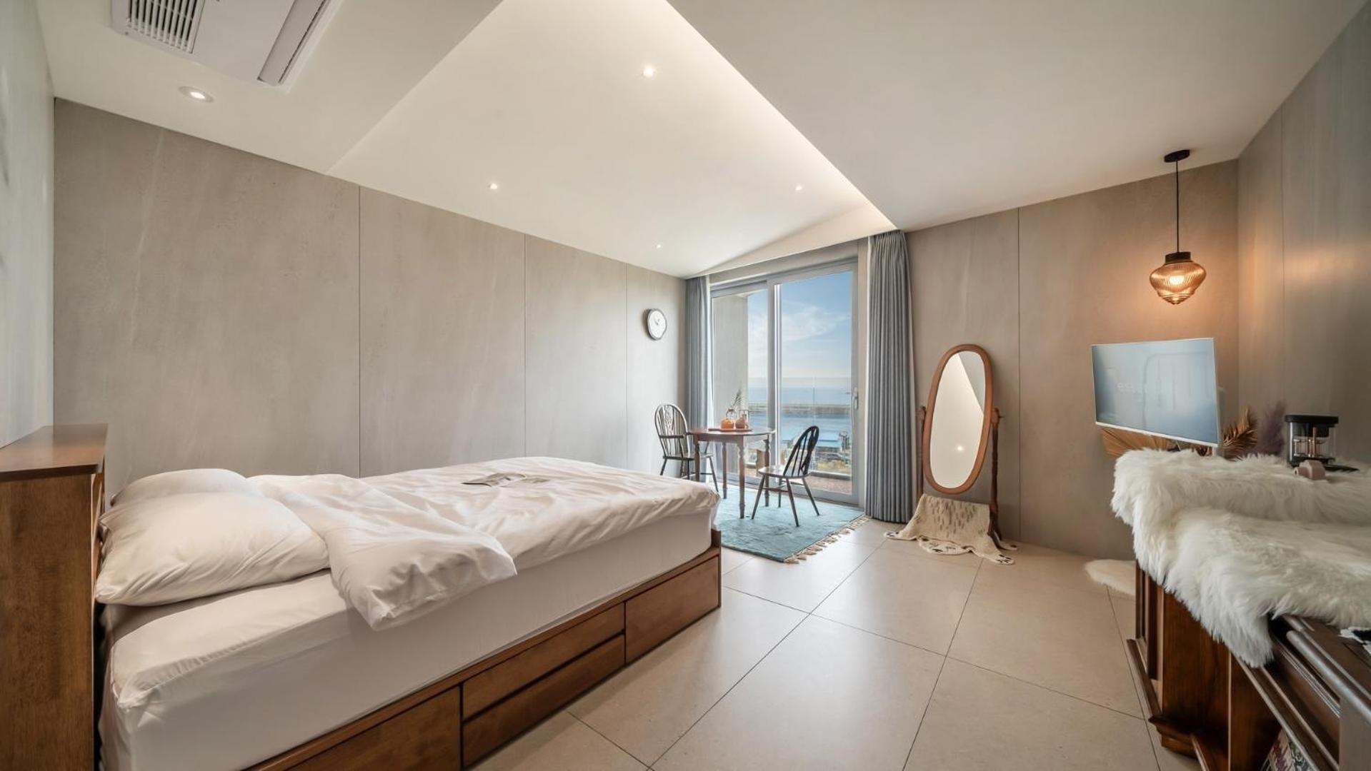 Goseong Gyeoulbada Ocean View Pension Room photo